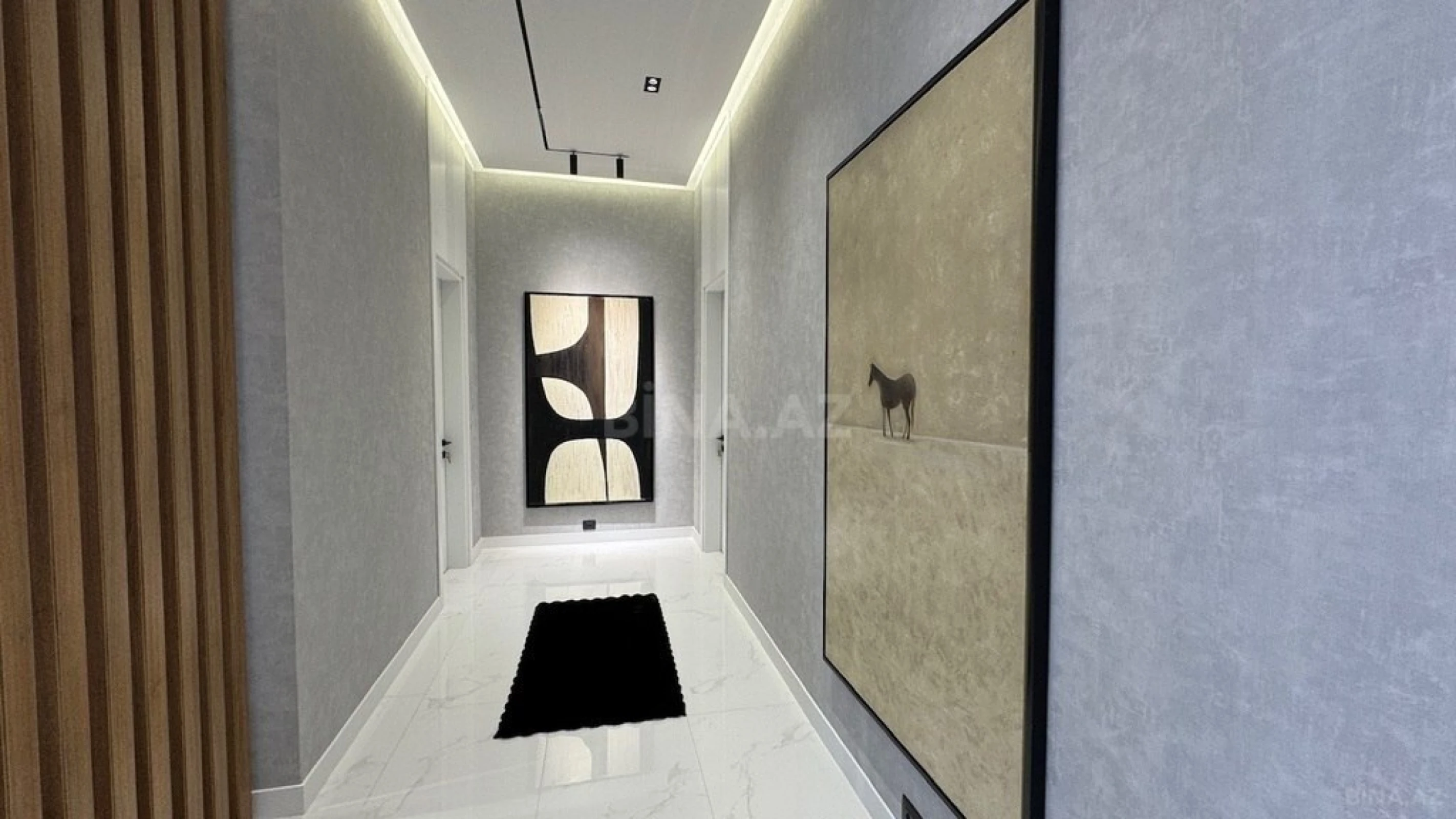 Satılır 5 otaqlı həyət evi 250 m²