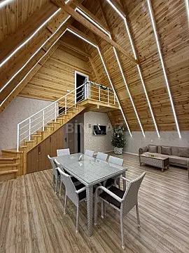 Kirayə verilir 4 otaqlı həyət evi 140 m²