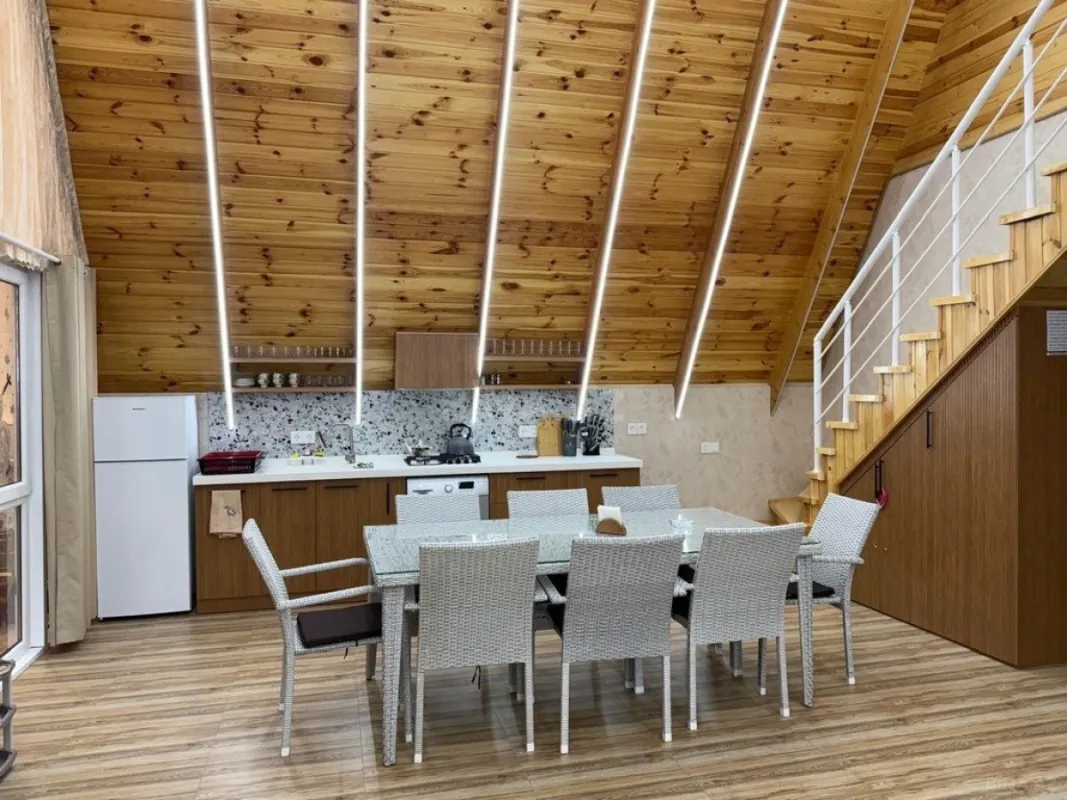 Kirayə verilir 4 otaqlı həyət evi 140 m²