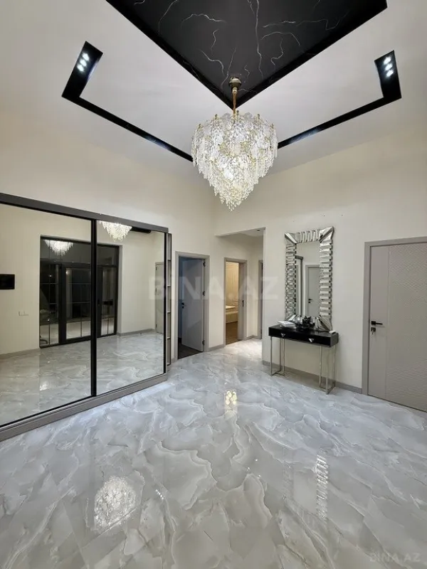 Satılır 4 otaqlı həyət evi 200 m²