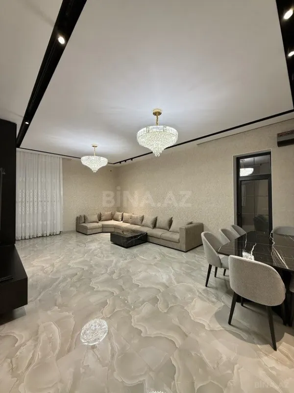 Satılır 4 otaqlı həyət evi 200 m²