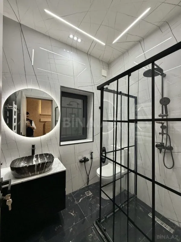 Satılır 4 otaqlı həyət evi 200 m²