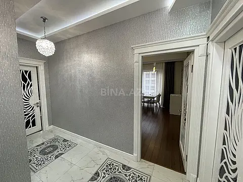 Kirayə verilir 2 otaqlı mənzil 100 m²