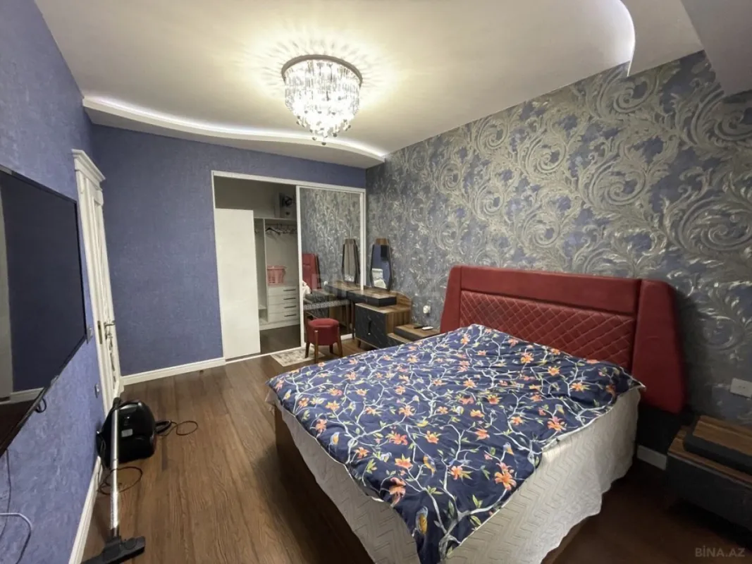 Kirayə verilir 2 otaqlı mənzil 100 m²