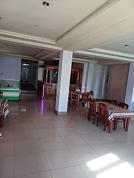 Satılır obyekt 800 m²