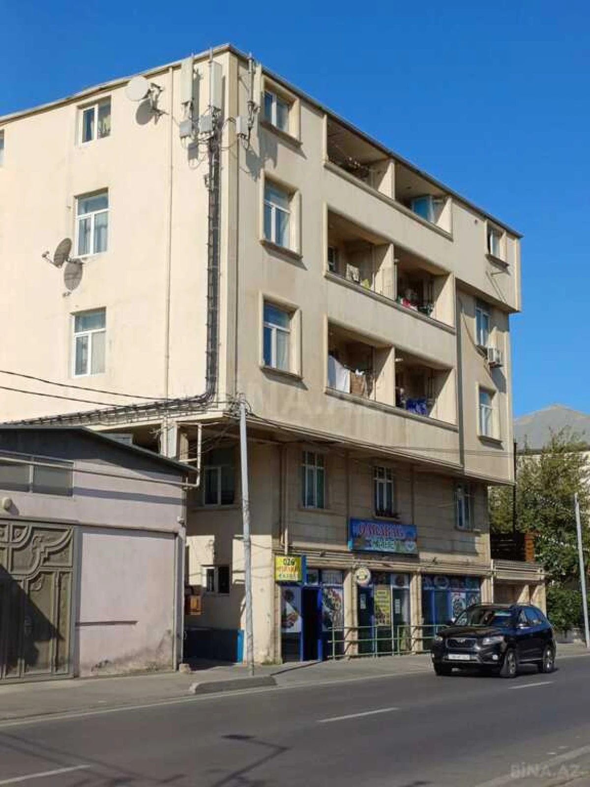 Satılır obyekt 800 m²