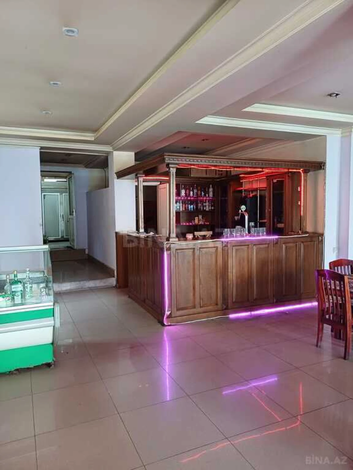 Satılır obyekt 800 m²