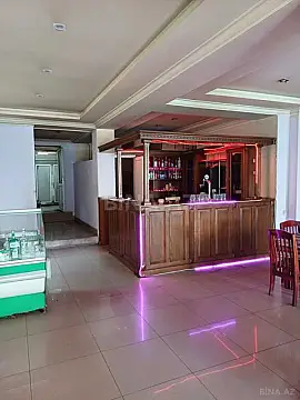 Satılır obyekt 800 m²