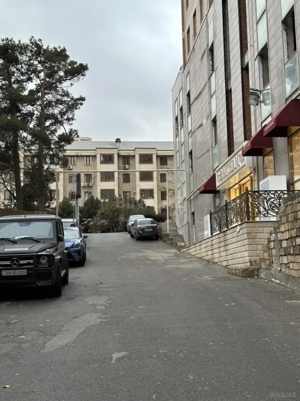 Kirayə verilir obyekt 265 m²