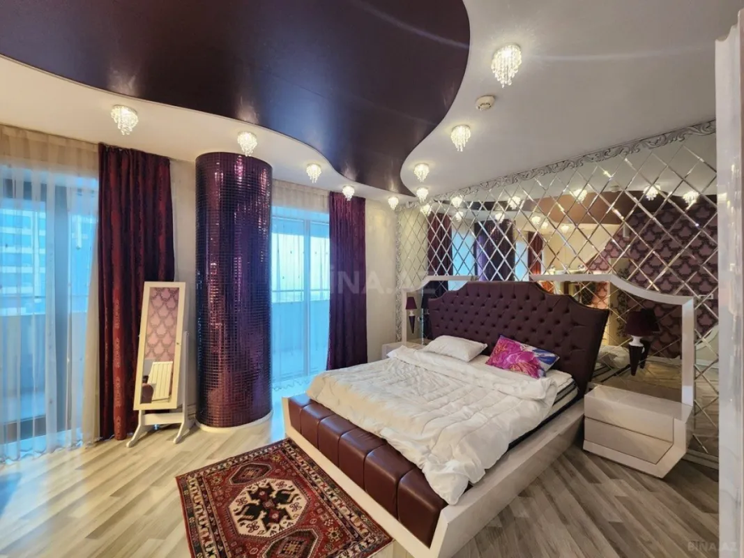 Kirayə verilir 6 otaqlı mənzil 300 m²