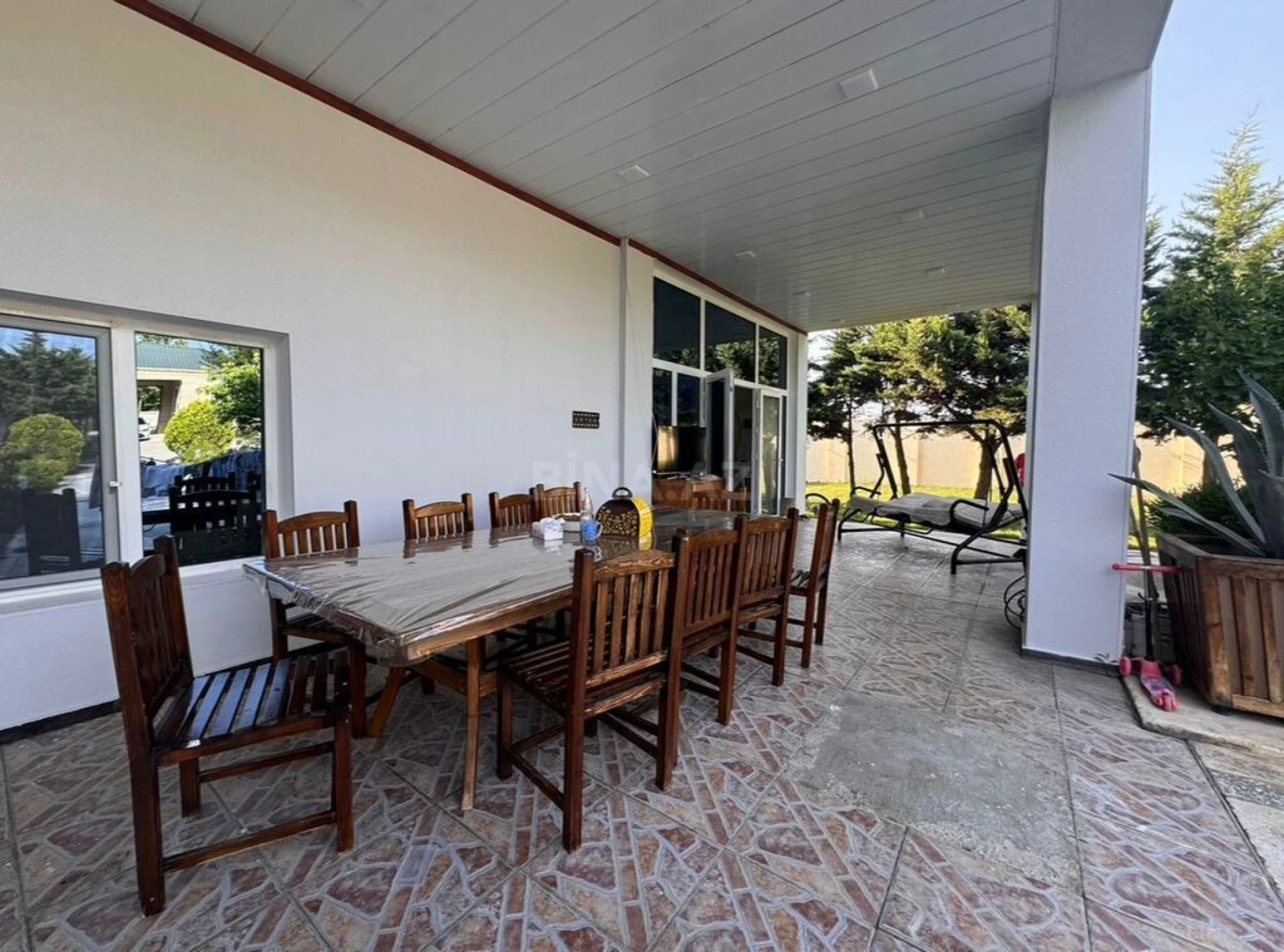 Satılır 5 otaqlı həyət evi 200 m²