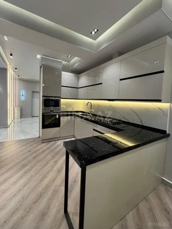 Kirayə verilir 3 otaqlı mənzil 115 m²