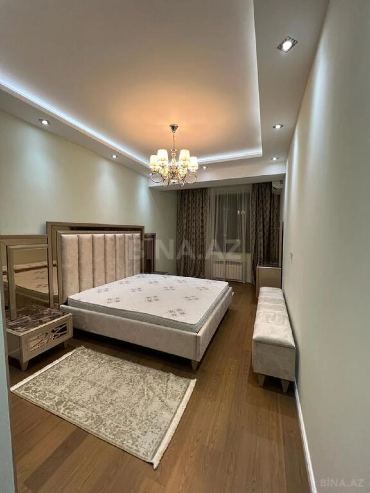 Kirayə verilir 2 otaqlı mənzil 100 m²