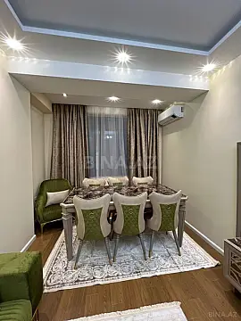 Kirayə verilir 2 otaqlı mənzil 100 m²