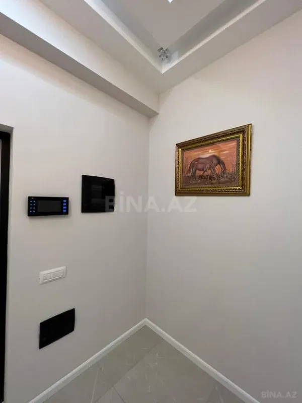 Kirayə verilir 2 otaqlı mənzil 100 m²