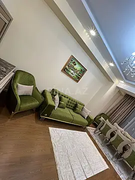 Kirayə verilir 2 otaqlı mənzil 100 m²