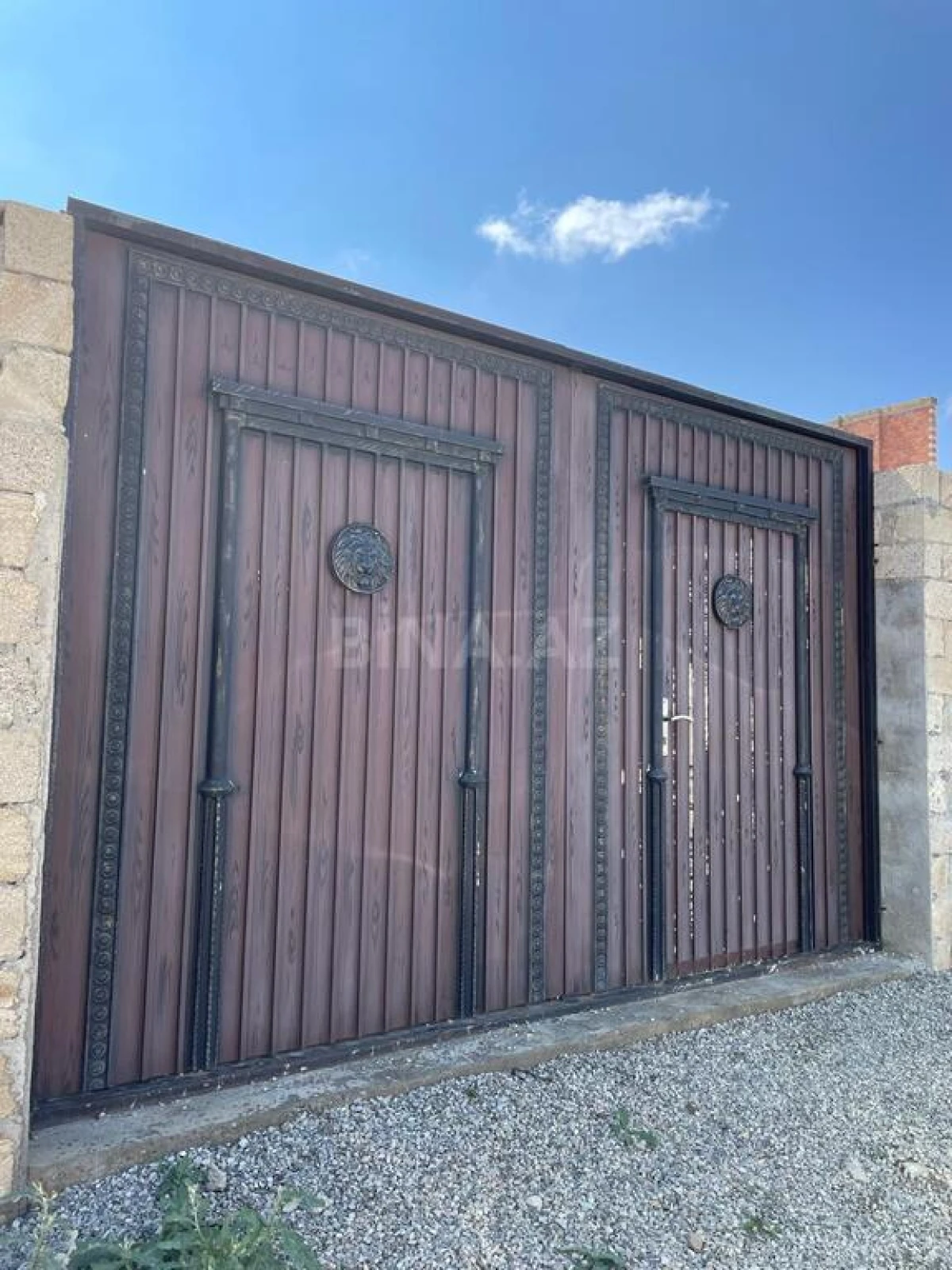 Satılır 5 otaqlı həyət evi 169 m²