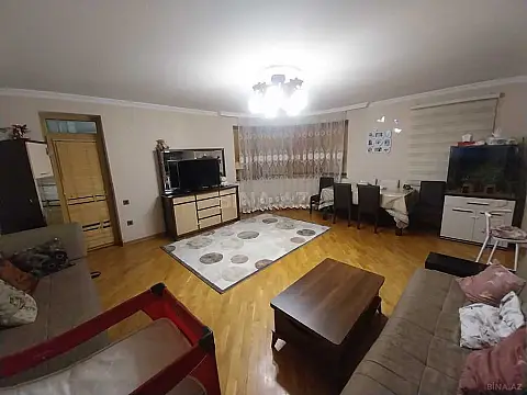Satılır 3 otaqlı mənzil 90 m² — Bakı, İnşaatçılar 3 otaq 90.00 m²
