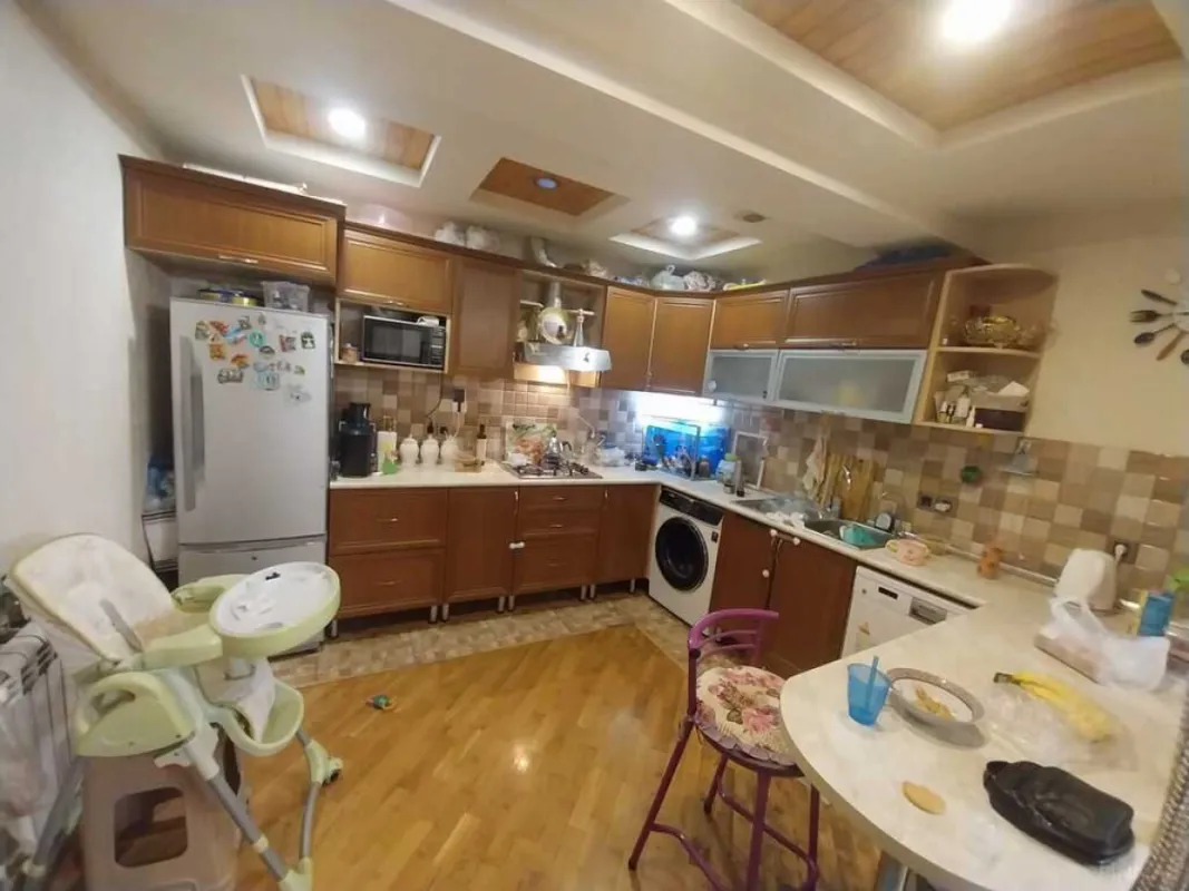 Satılır 3 otaqlı mənzil 90 m²