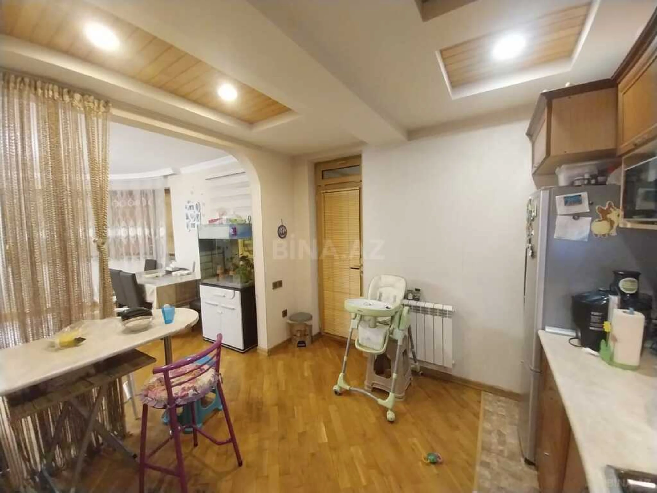 Satılır 3 otaqlı mənzil 90 m²