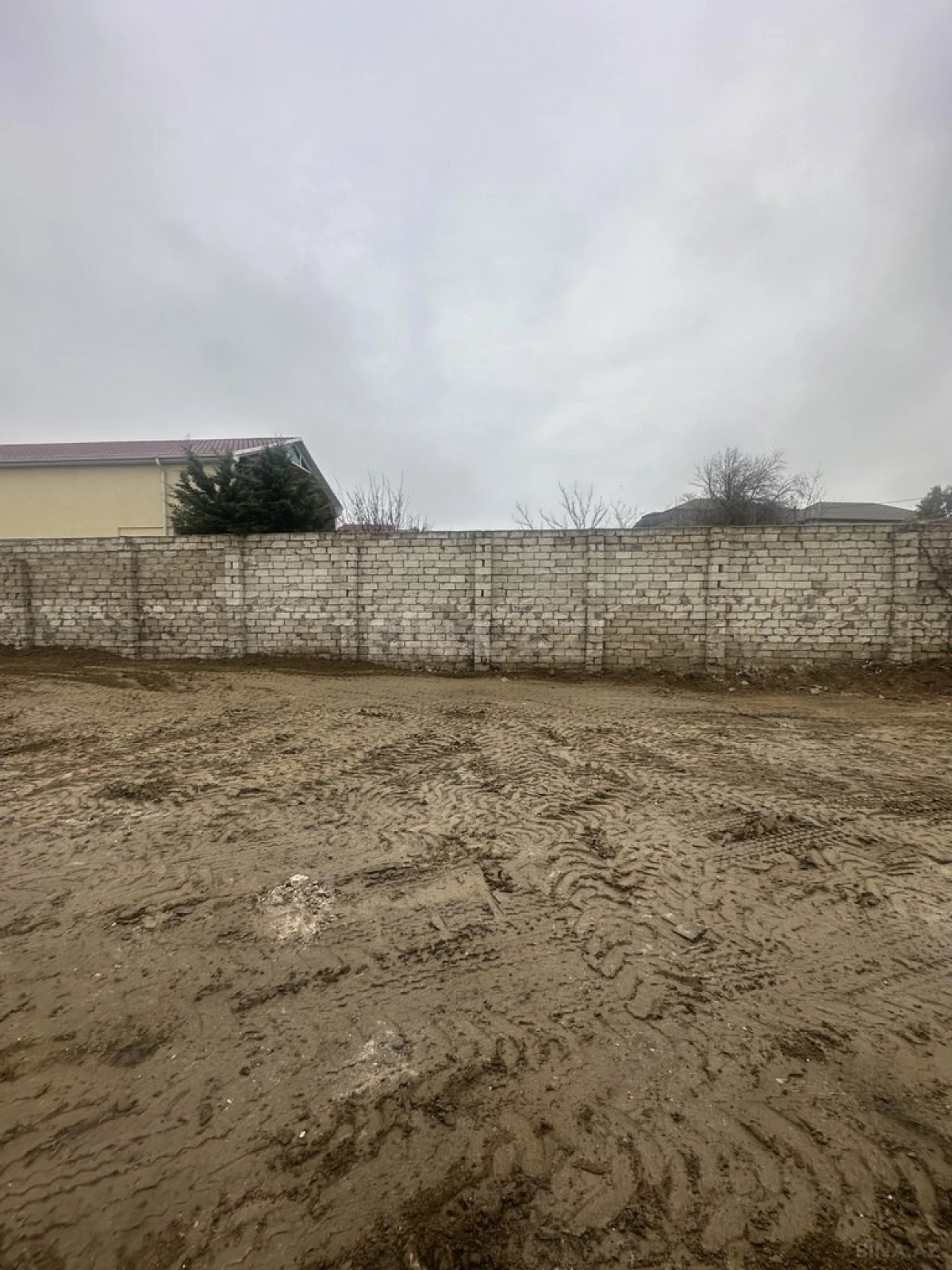 Satılır torpaq sahəsi 6 m²