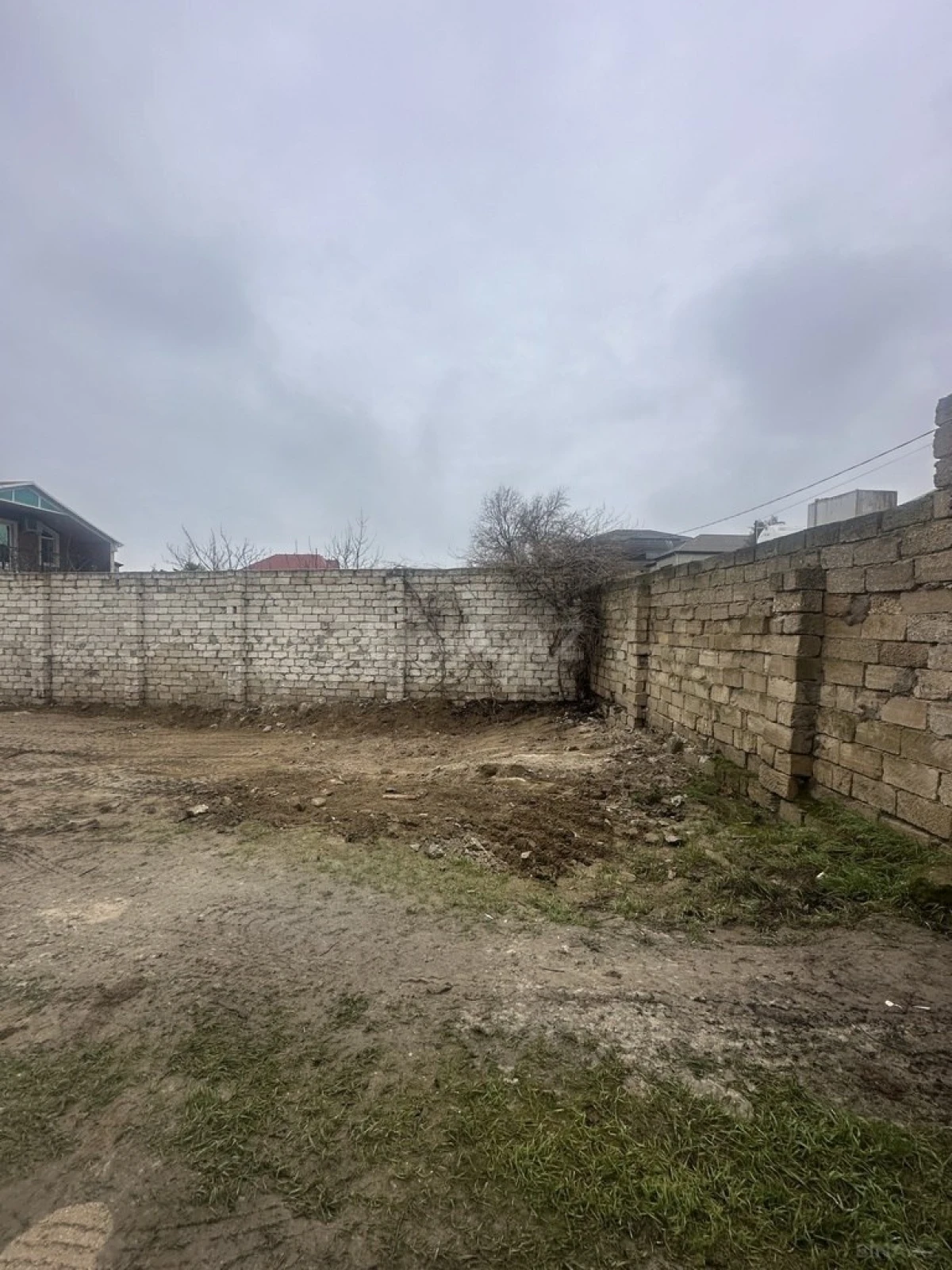 Satılır torpaq sahəsi 6 m²