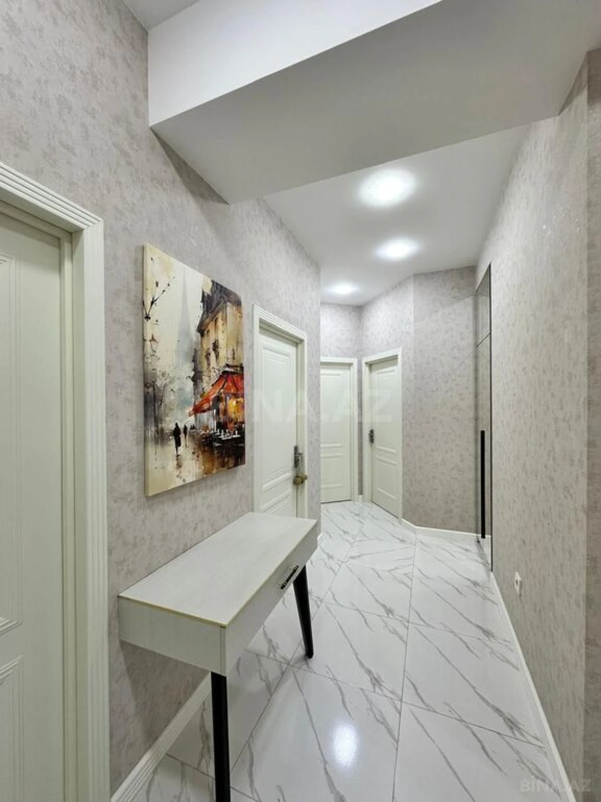 Kirayə verilir 3 otaqlı mənzil 90 m²