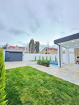 Satılır 4 otaqlı həyət evi 150 m²