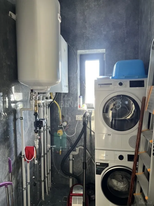 Kirayə verilir 5 otaqlı həyət evi 185 m²