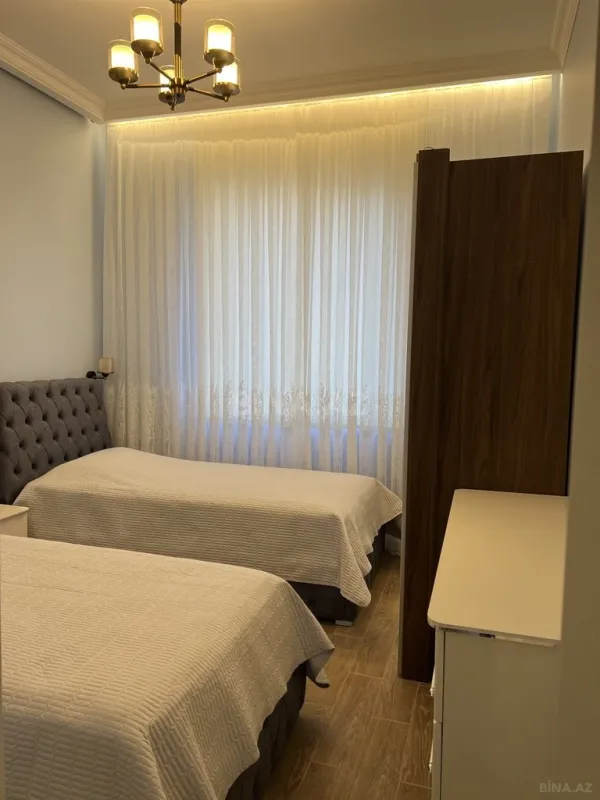 Kirayə verilir 5 otaqlı həyət evi 185 m²