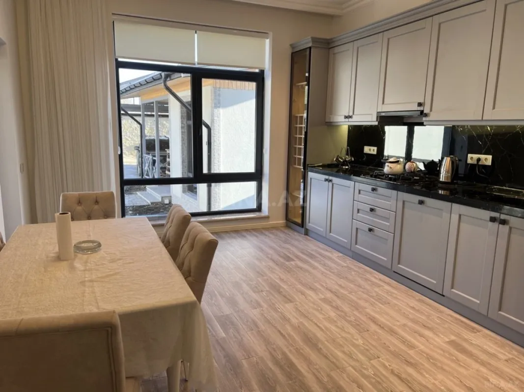 Kirayə verilir 5 otaqlı həyət evi 185 m²