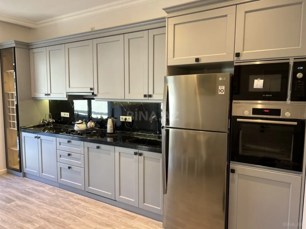 Kirayə verilir 5 otaqlı həyət evi 185 m²