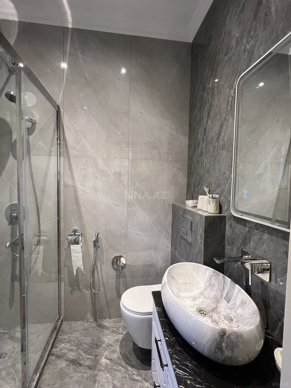 Kirayə verilir 5 otaqlı həyət evi 185 m²