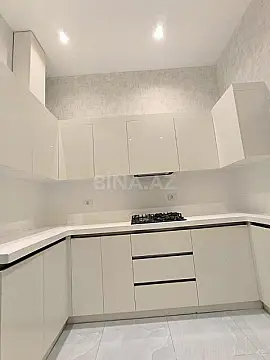 Satılır 2 otaqlı mənzil 70.8 m²