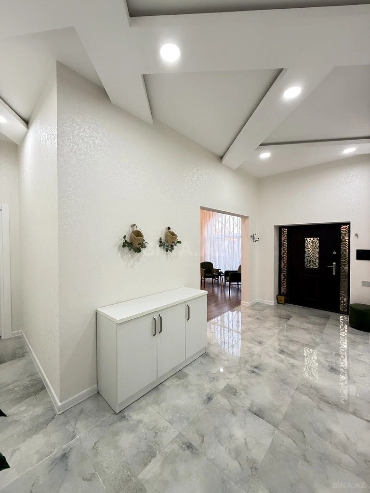 Satılır 4 otaqlı həyət evi 170 m²