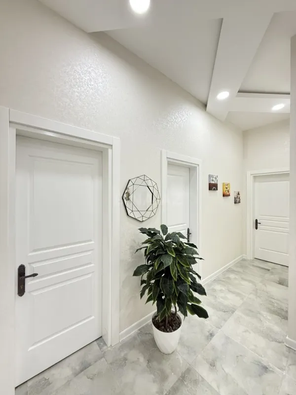 Satılır 4 otaqlı həyət evi 170 m²