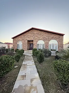 Satılır 4 otaqlı həyət evi 170 m² — Bakı, Mərdəkan 4 otaq 170.00 m²