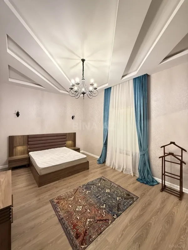 Satılır 4 otaqlı həyət evi 170 m²