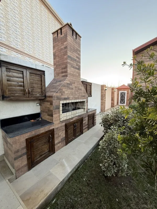 Satılır 4 otaqlı həyət evi 170 m²