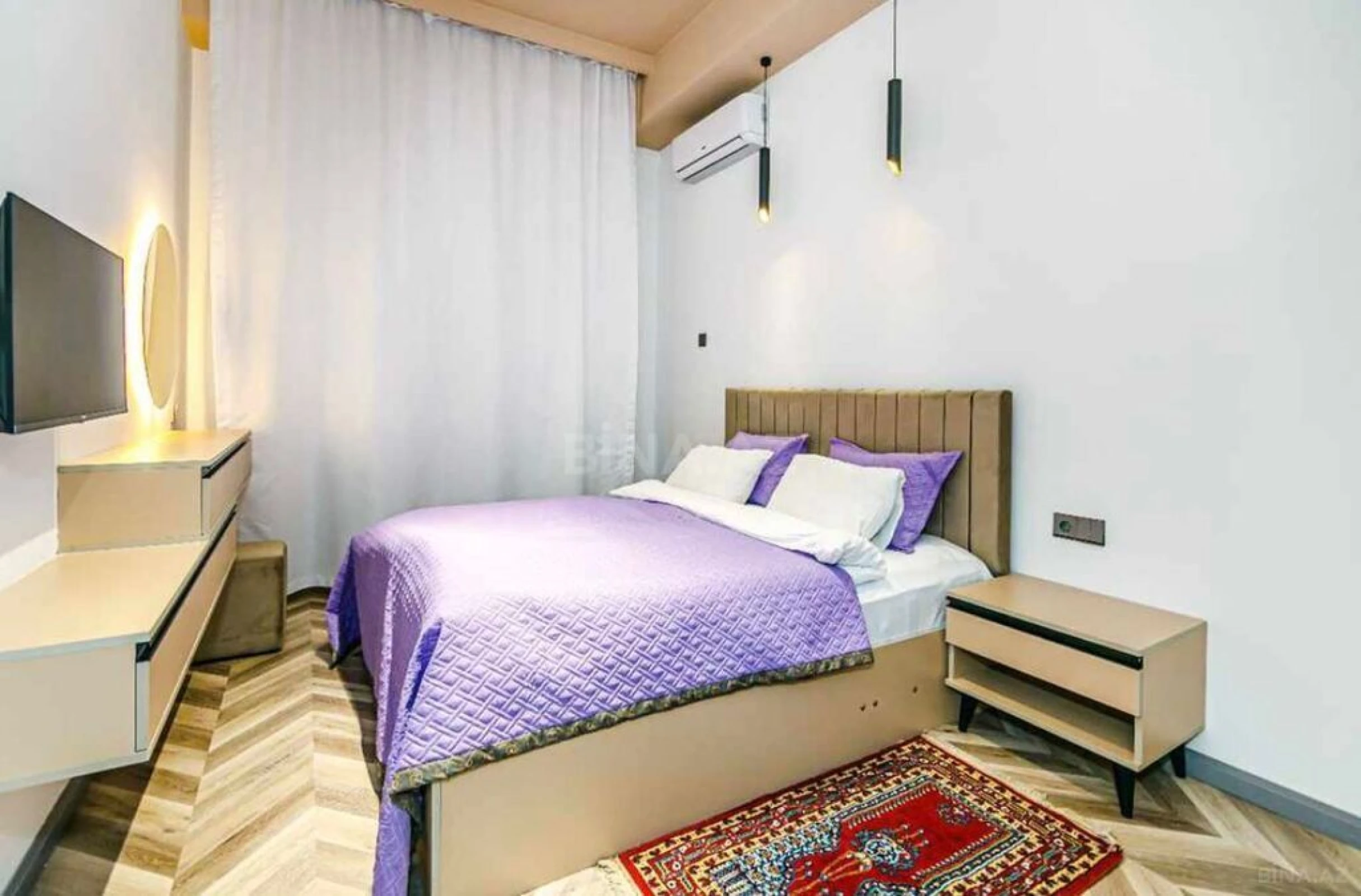 Kirayə verilir 2 otaqlı mənzil 70 m²