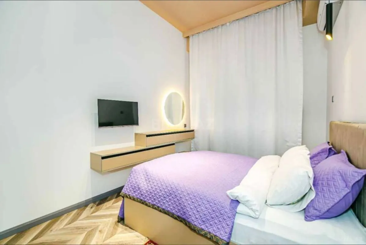 Kirayə verilir 2 otaqlı mənzil 70 m²