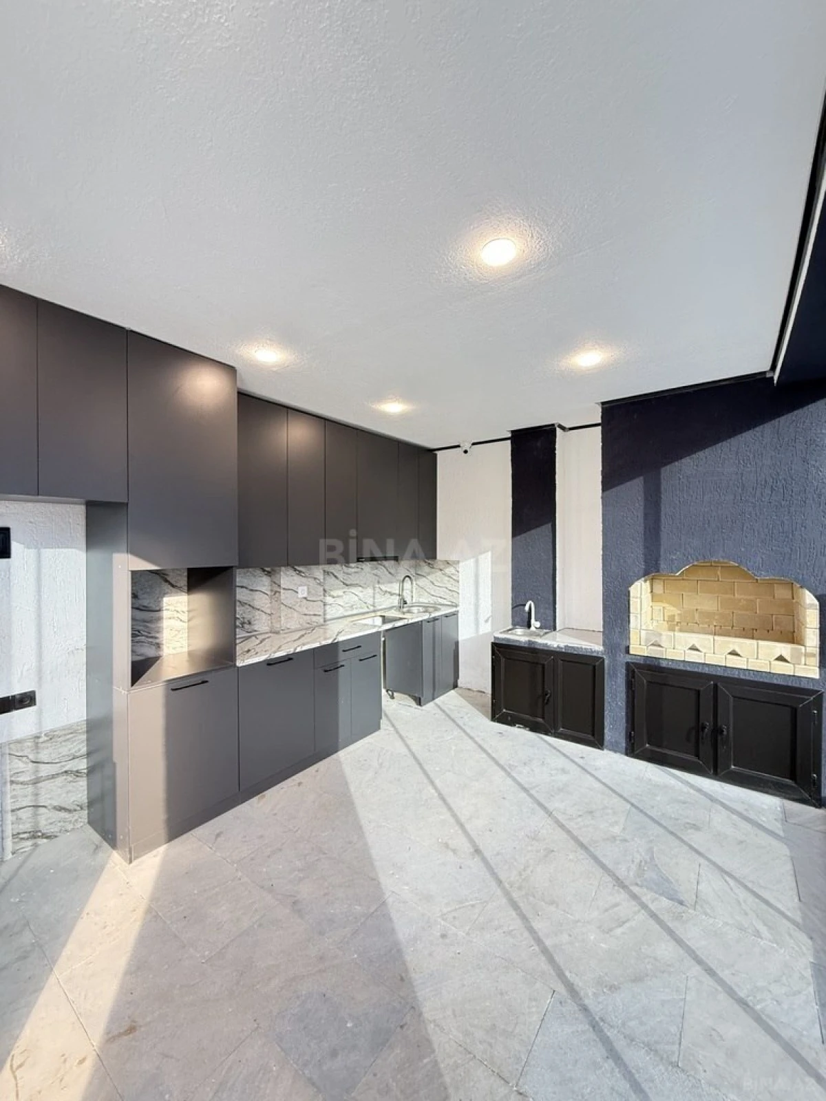 Satılır 4 otaqlı həyət evi 150 m²