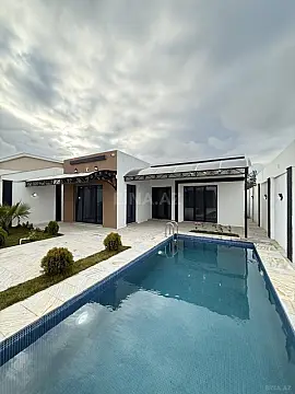 Satılır 4 otaqlı həyət evi 150 m² — Bakı, Şüvəlan 4 otaq 150.00 m²