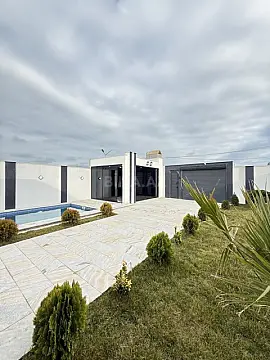 Satılır 4 otaqlı həyət evi 150 m²