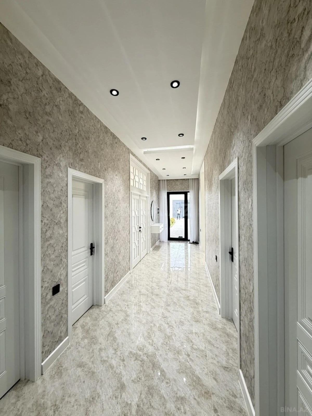 Satılır 4 otaqlı həyət evi 150 m²