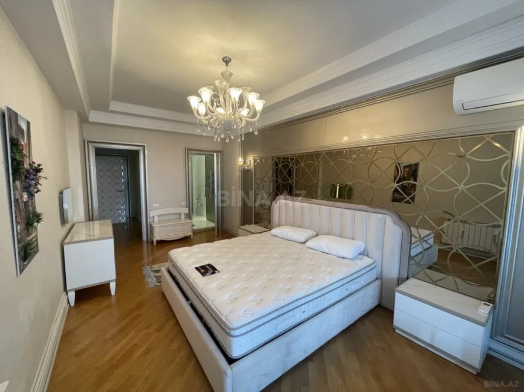 Kirayə verilir 3 otaqlı mənzil 215 m²