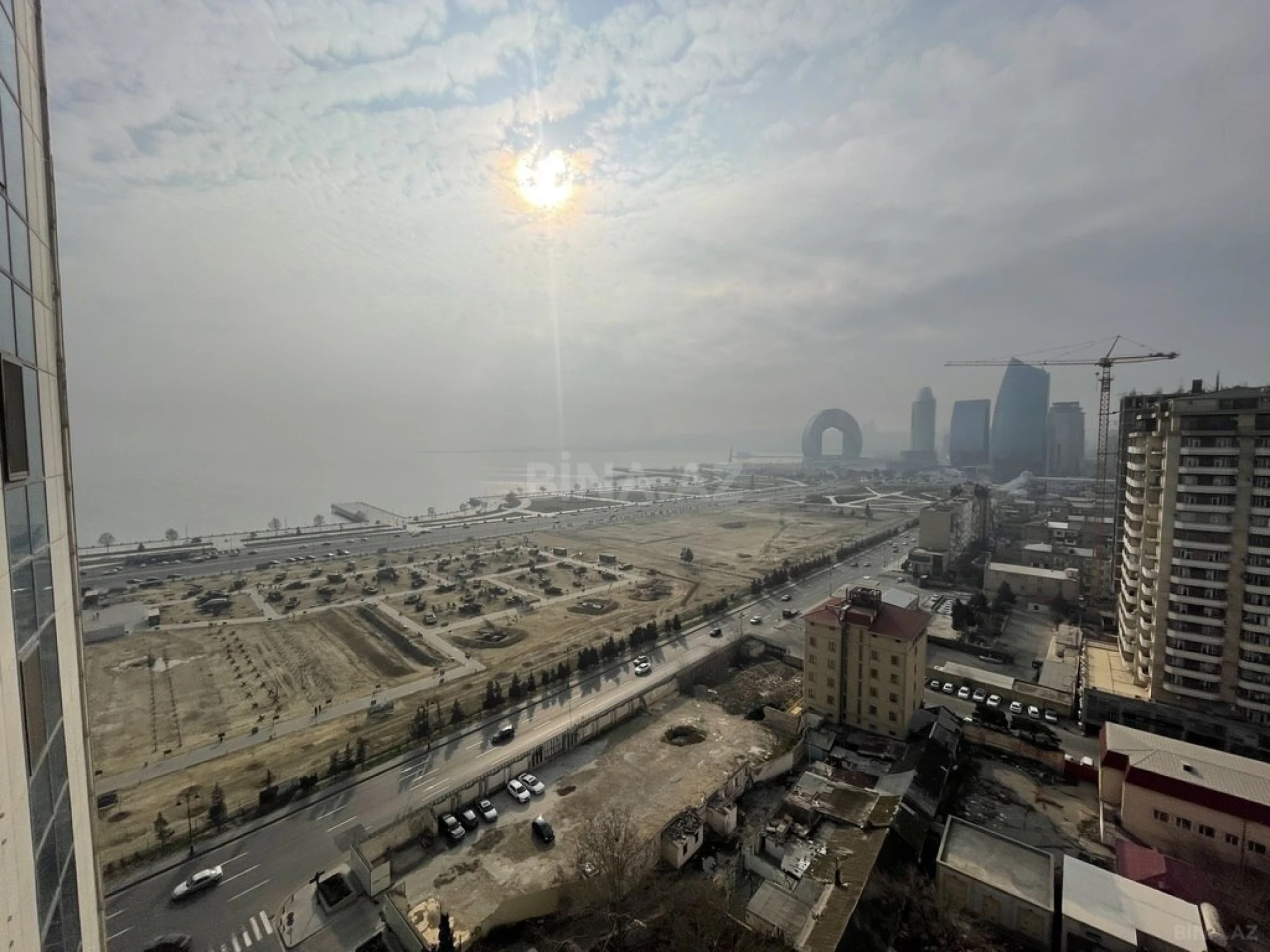 Kirayə verilir 3 otaqlı mənzil 215 m²