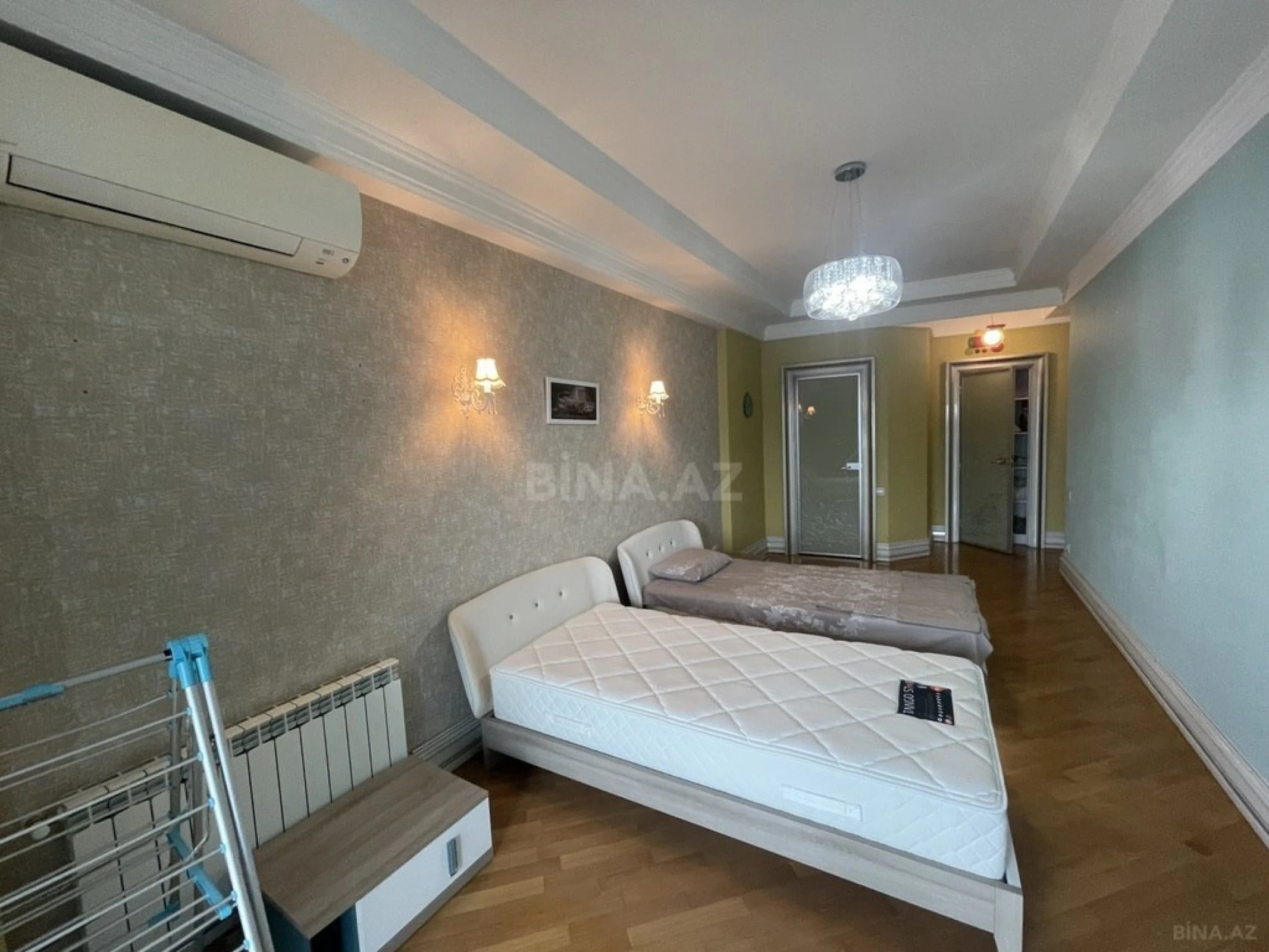 Kirayə verilir 3 otaqlı mənzil 215 m²