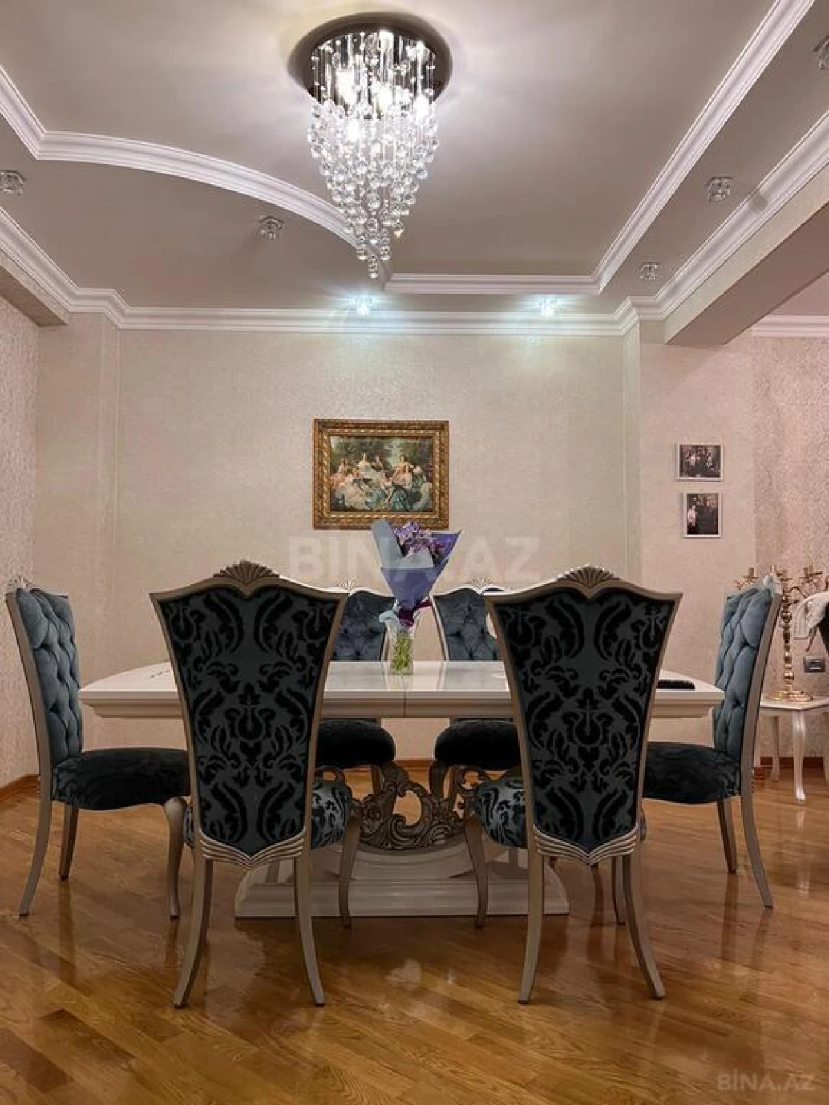 Satılır 3 otaqlı mənzil 150 m²