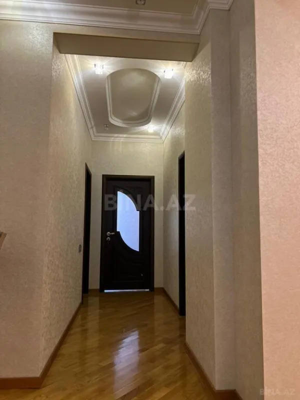 Satılır 3 otaqlı mənzil 150 m²